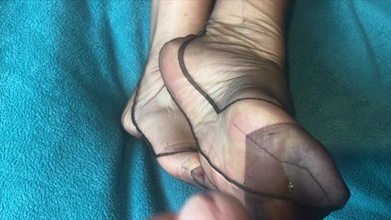 Mr MF: Mrs Mature Feet Getting Special Cream on Her Ff Nylons