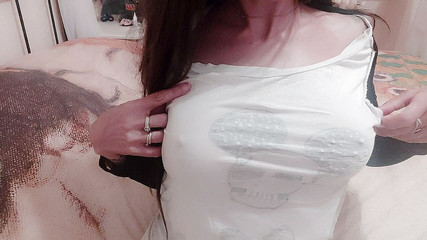 savannahamatoriale: Mokra koszula z potem i hałaśliwymi burpsami