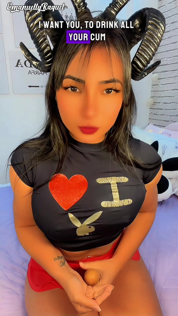 Emanuelly Raquel: Friday Fetish Eat Your Little Milk