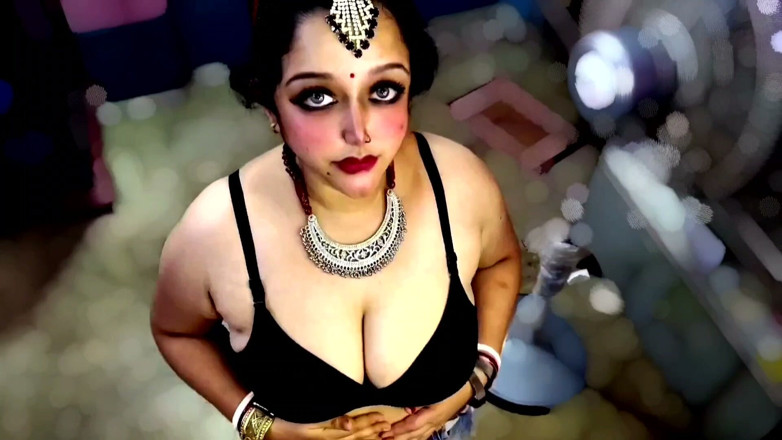 Aou36: Indian Desi Bhabhi Fucked for Cheating with Husband