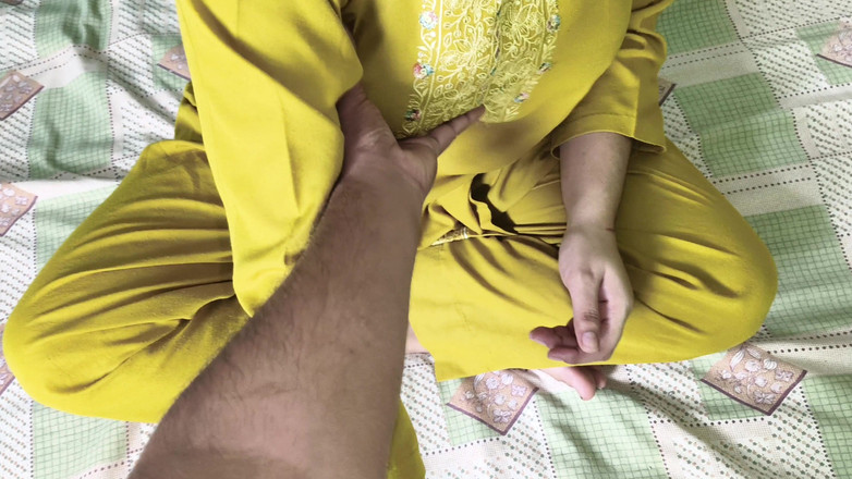 Jhonydy: 18+ Indiam Desi vesnická nevlastní sestra Těsná kundička šuká XXX hindský...