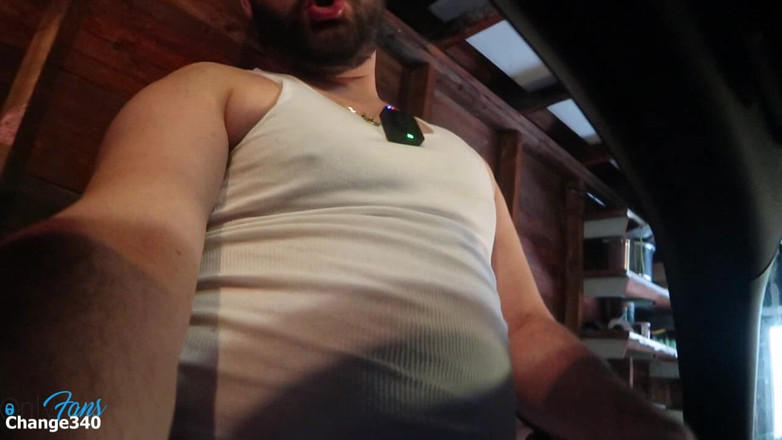 Change340: Мы трахнули в машине после того, как он сказал, что хочет грубо