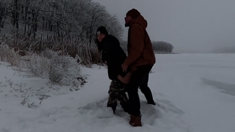 Mya Lane: Elle Se Fait Prendre 3 Fois En Train De Baiser Dehors