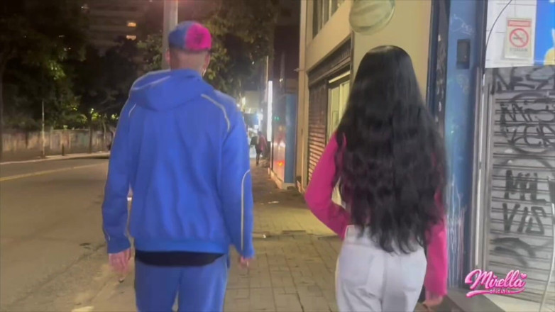 Mirellaoficialx: Encontrei O Brinquedo Na Paulista E Fudemos Em Vários Lugares