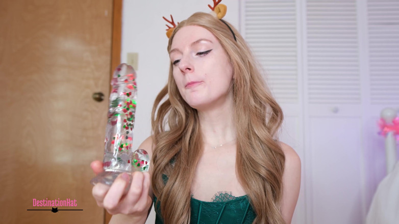 Destination Kat: Creamy Christmas Dildo