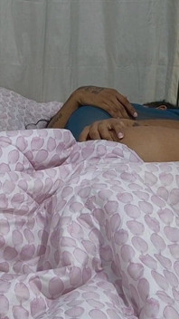 Young Athlete Gave Her Pussy with Her Legs on Her Head and Without a Condom to Her Friend