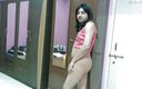 Cute & Nude Crossdresser: Doce maricas crossdresser femboy Sweet Lollipop experimentando uma roupa tradicional...