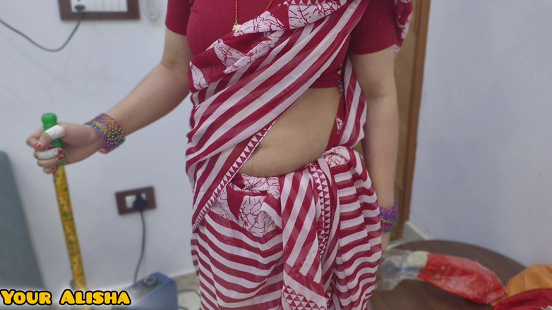 Your Alisha: Pembantu rumah bermain dengan batang pemilik rumah dan dikongkek keras