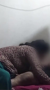 University Student Fucked an Unsatisfied Teacher After Finished Class