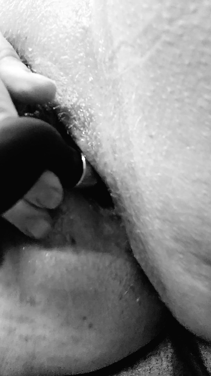 Misses Dickinson and Roughael: Gorąca kompilacja selfcare