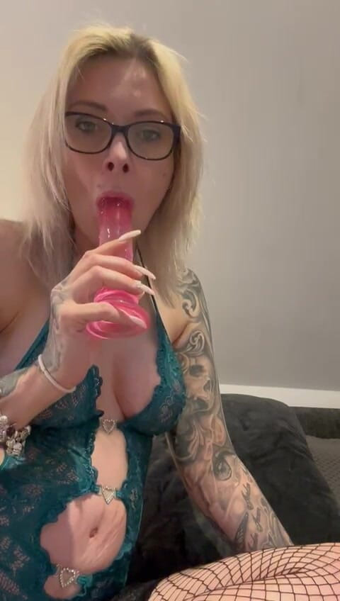 JessieRaexx: Praktyka ssania kogutów