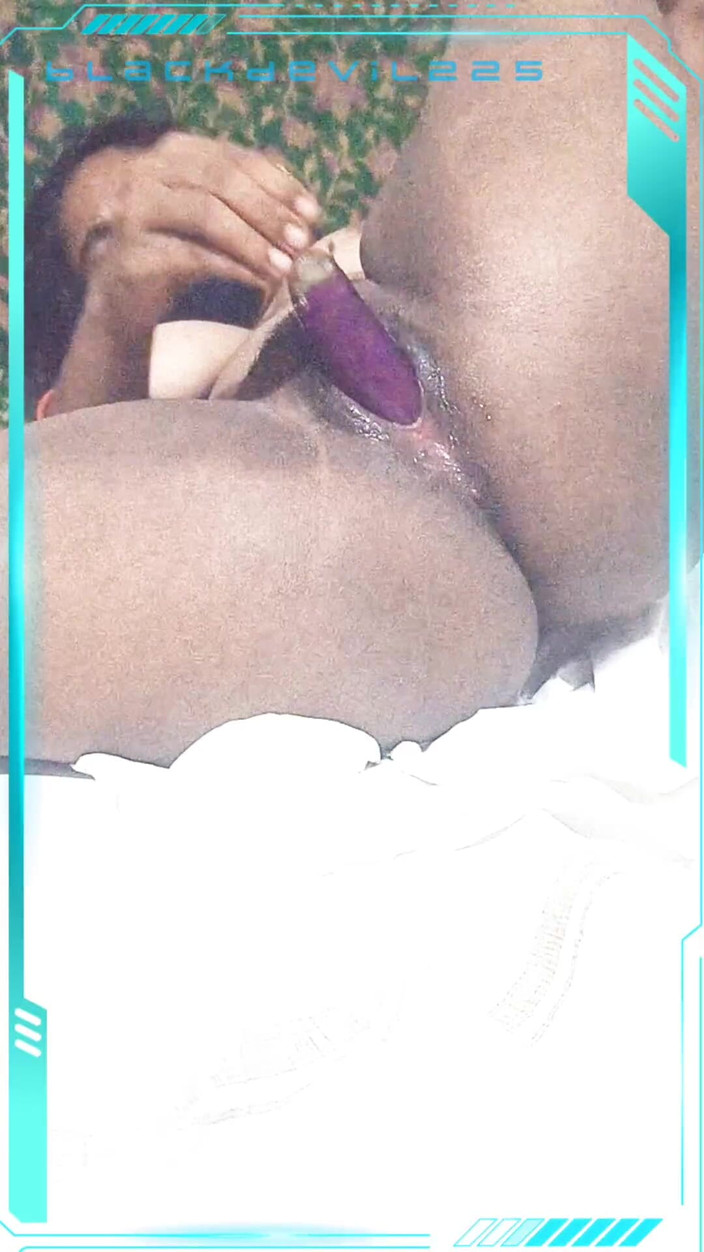 Mandadum: Memekku didlo lagi asik dientot habis-habisan