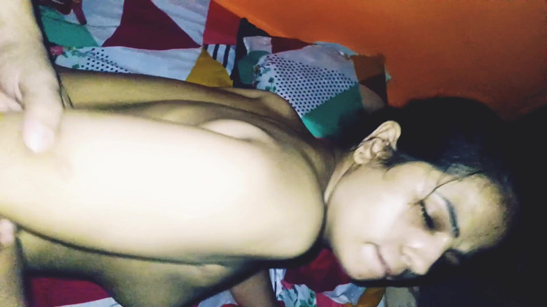 Hot Sis: Latika Make раком, и сводный брат кончает с большим членом в киску