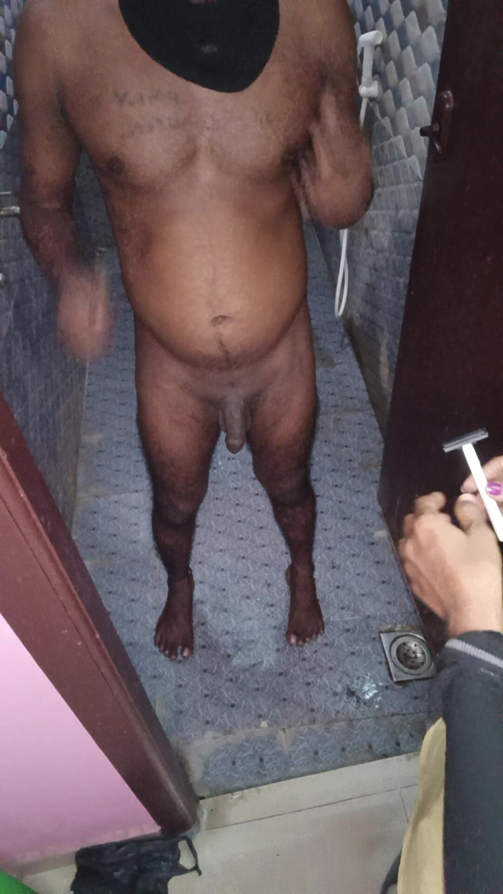 Reshmahotever: If My Girlfriend Removes Hair From My Penis and Has...