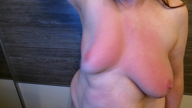 Bouncy Tits Action: Harte Titslapping Session