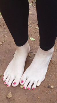 Showing My Dirty Soles