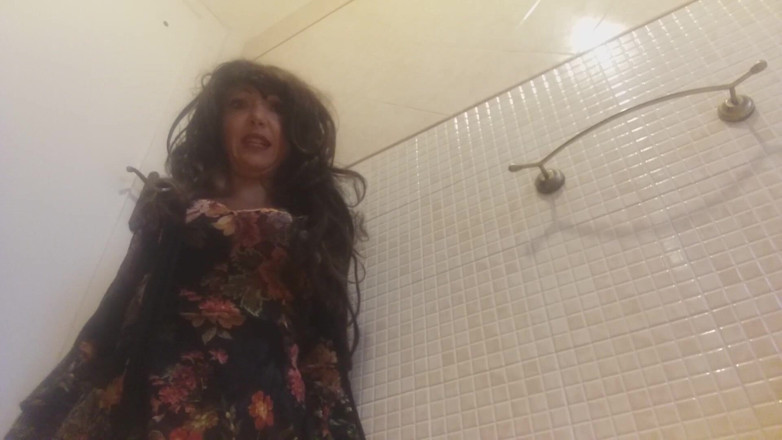 savannahamatoriale: Monia goes to the theater