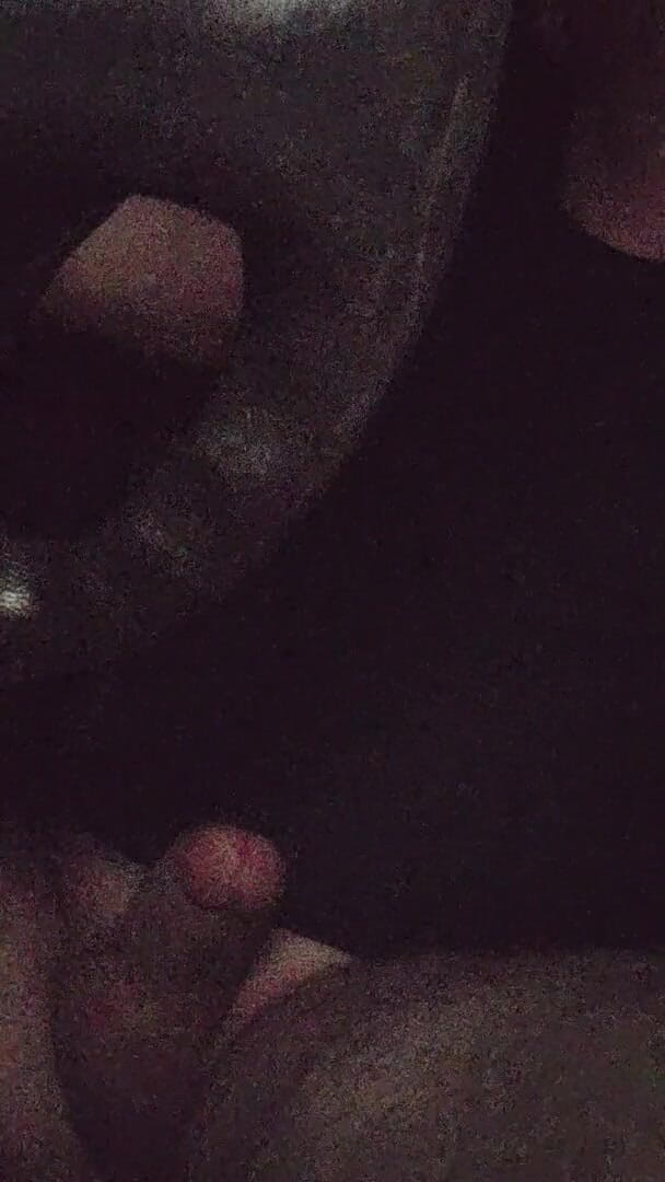 Incredible Dick: Napalony facet szarpie się w ciężarówce 2