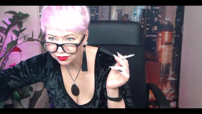 AimeeParadise: Sexy tančící sexy máma, stejně jako její sólo masturbace s...