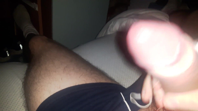 Lo Zborro: Hallo, ich komme auf Deine Maske (italienische WICHsanleitung für Mädchen)