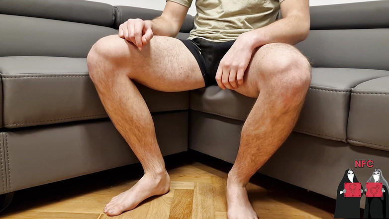 NonFuckCharacter: Saya memikat pepek yang berbaring di sekeliling rumah dan memberikannya...