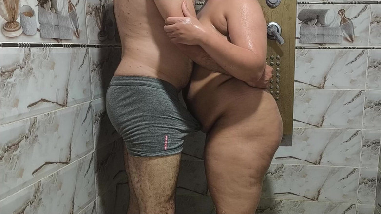 Arabic ebony BBW: ハマムパルティ10のセックスアラビア語