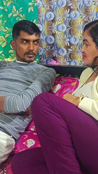 Indian Woman Dirty Mona Bhabhi (tight Pussy) Fuck by Huge Cock a Desi Devour Ji with Her Big Penis..