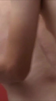 Rubia madura señora consigue follada en el baño
