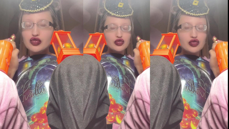 FinDom Goaldigger: 額に押し付けられたメガネ - Findom Goaldigger による Asmr Into My Femme クリップ