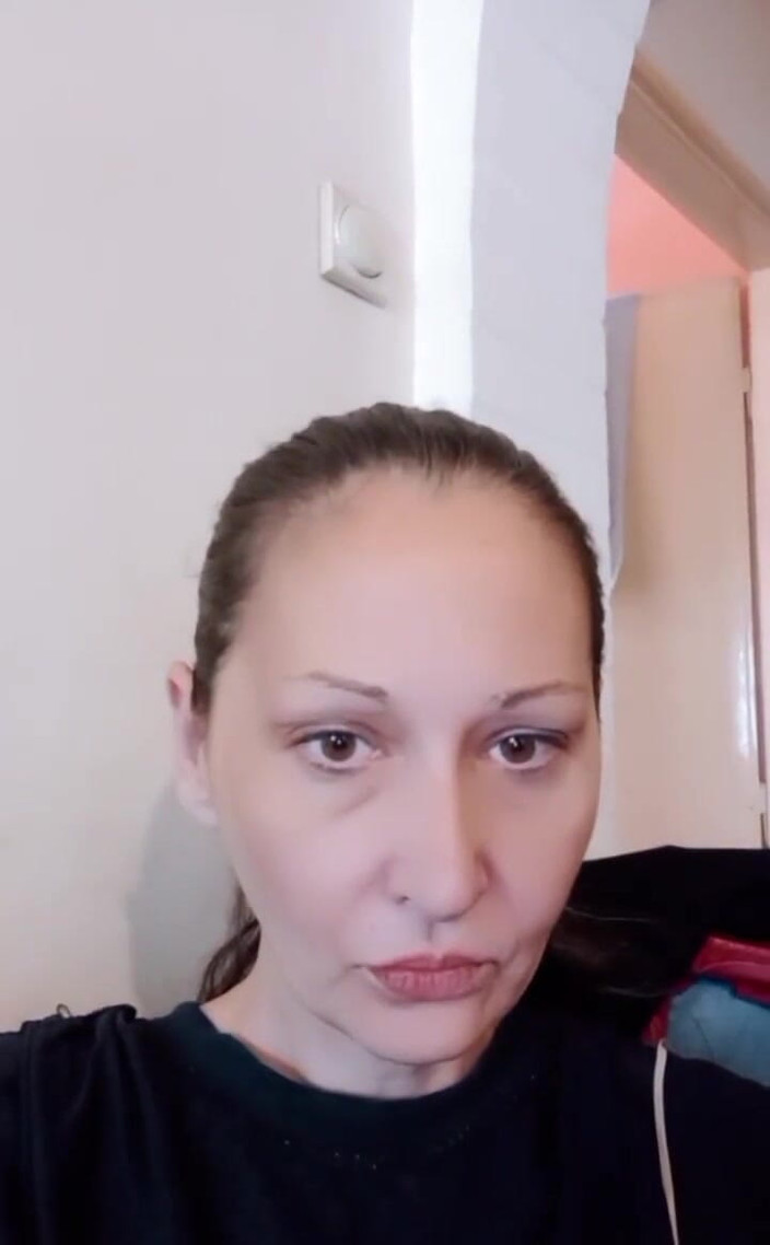 Dominatrix Redsonyja: Každá odpověď, pokud nechá komentář o tom, proč si vybere...