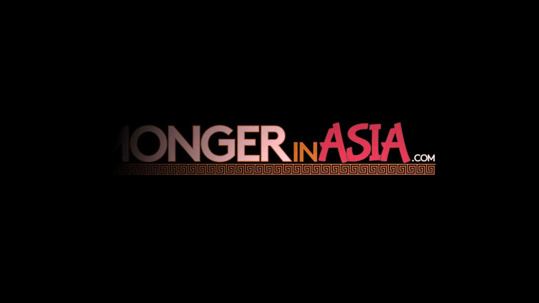 Monger In Asia: Piękna blond filipińska nastolatka myje swoje seksowne, szczupłe ciało
