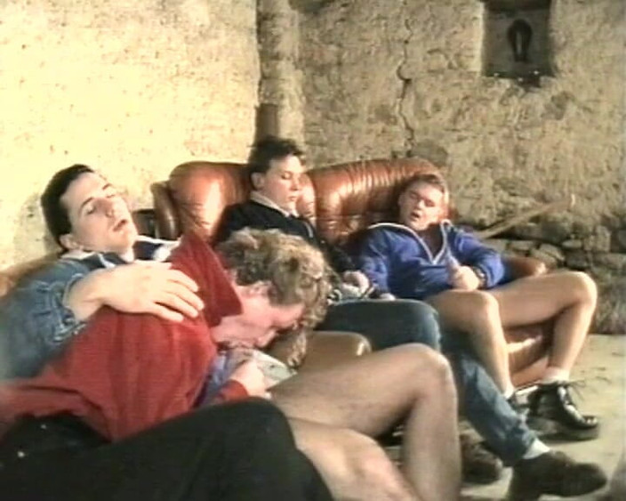 Gay vintage vibes: Ragazzi nella connessione riscaldata # 2