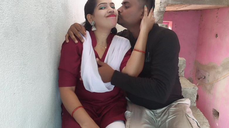 Sona bhabhi: 인도 여대생 야외 섹스 비디오