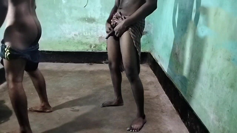 Desi Tits: Bhangadesi Guy