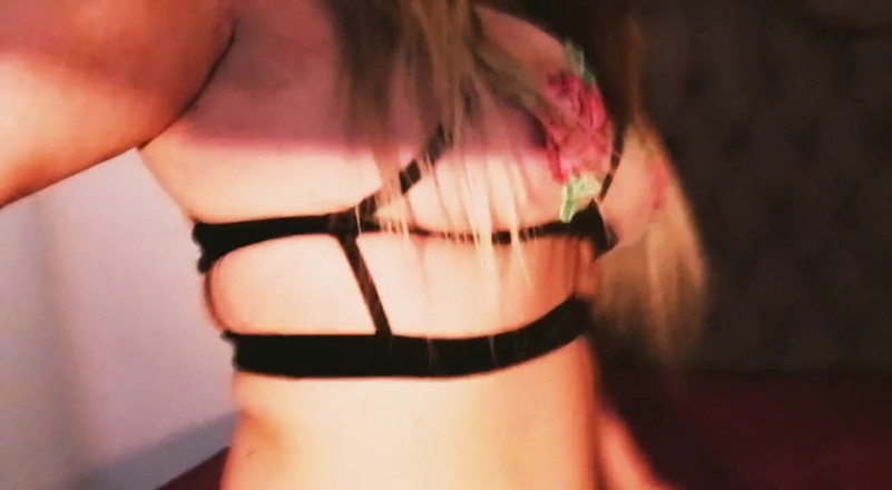 Raquel Cardoso Da Rosa: Quà tặng ngày lễ tình nhân ở Brazil