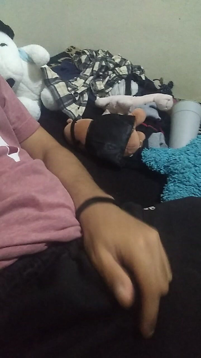 AlexAlejandro13: 내 침대에서