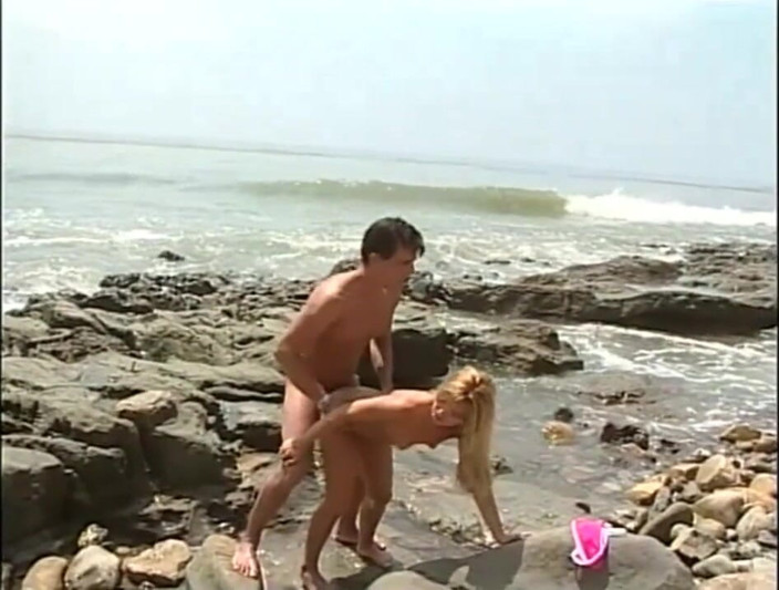 American X: Great fuck by the sea