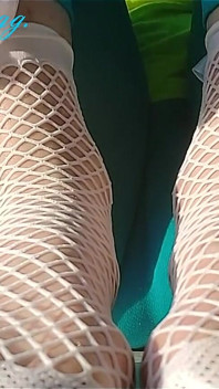 Foot Massage Wet Feet Slippery Toes Light Foot Strokes Beautiful Nails Pedicure Sexy Ginnagg