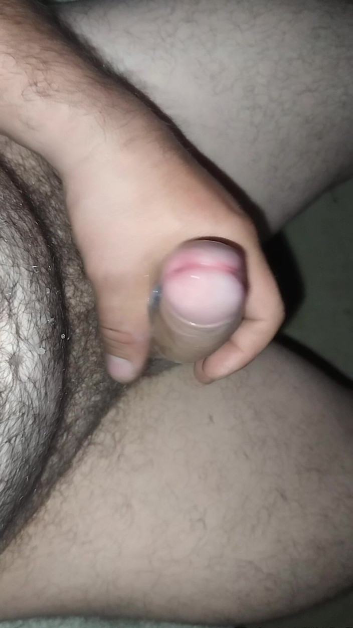 Uhri: Fast Cumshot After Work