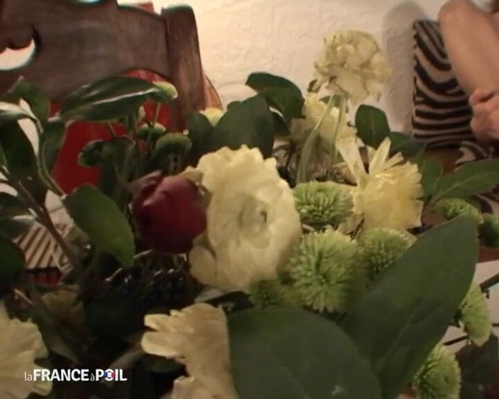 Rue Chaude: Pasangan muda sedang berkongkek buat kali pertama