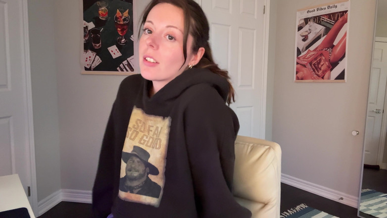 Nadia Foxx: Nevlastní sestra roztáhne svou kundičku a zadek pro tebe!