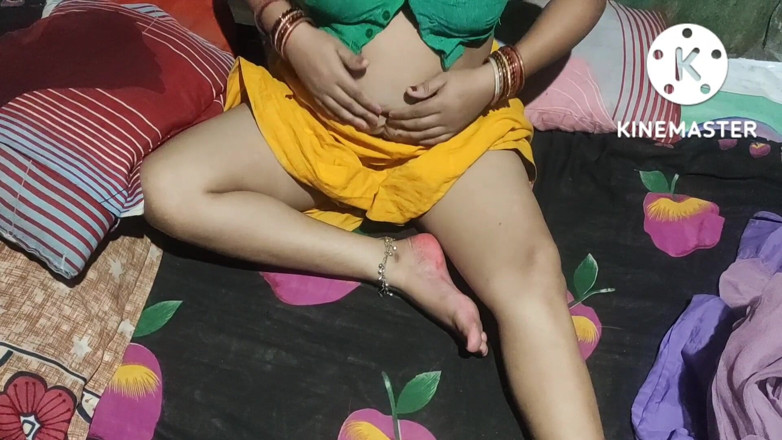 Anita yadav: Anita yadav vuole un pene grande e caldo