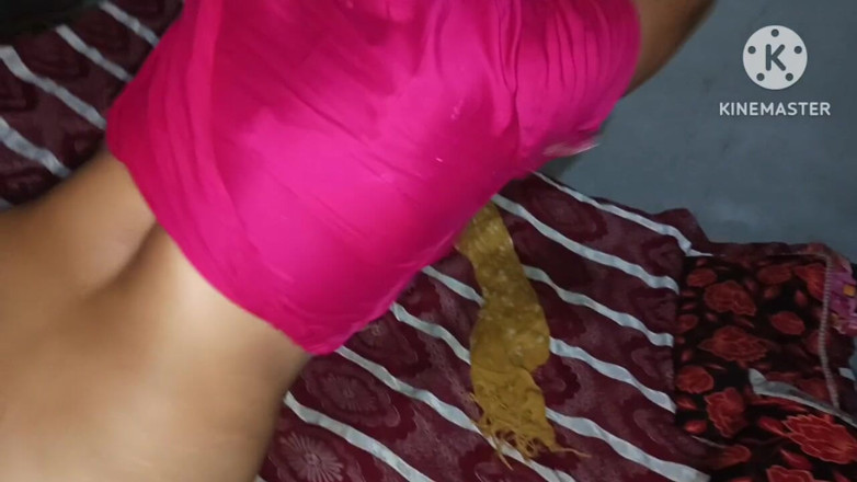 Kavita69: कविता भाभी बदल जाती है जब वह पार्टी के लिए कपड़े बदल रही थी और जोरदा र गांड चुदाई कर रही थी