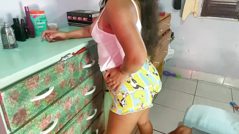 Mel Sanchez: Škádlení mého nevlastního bratra poté, co naši rodiče odešli