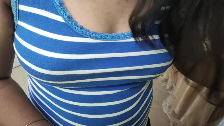 Vaigavarun45: हॉट shimmy और min स्कर्ट स्तन प्रेस, चूत रगड़ना, गांड चुम्बन