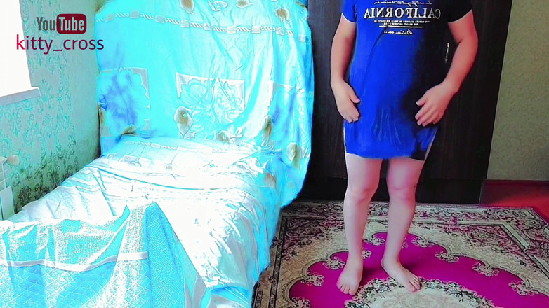 Kitty_Cross: 热辣性感的派对礼服美味的模特角色扮演者