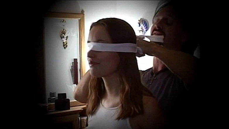 Wonderful Hot World X: Rumunská dívka bere 4 ptáky najednou