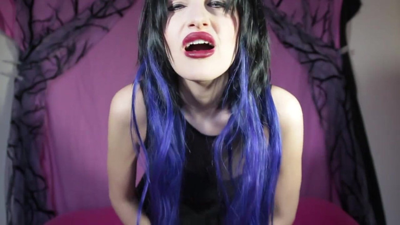 Lady Mesmeratrix Official: Cant stop buying