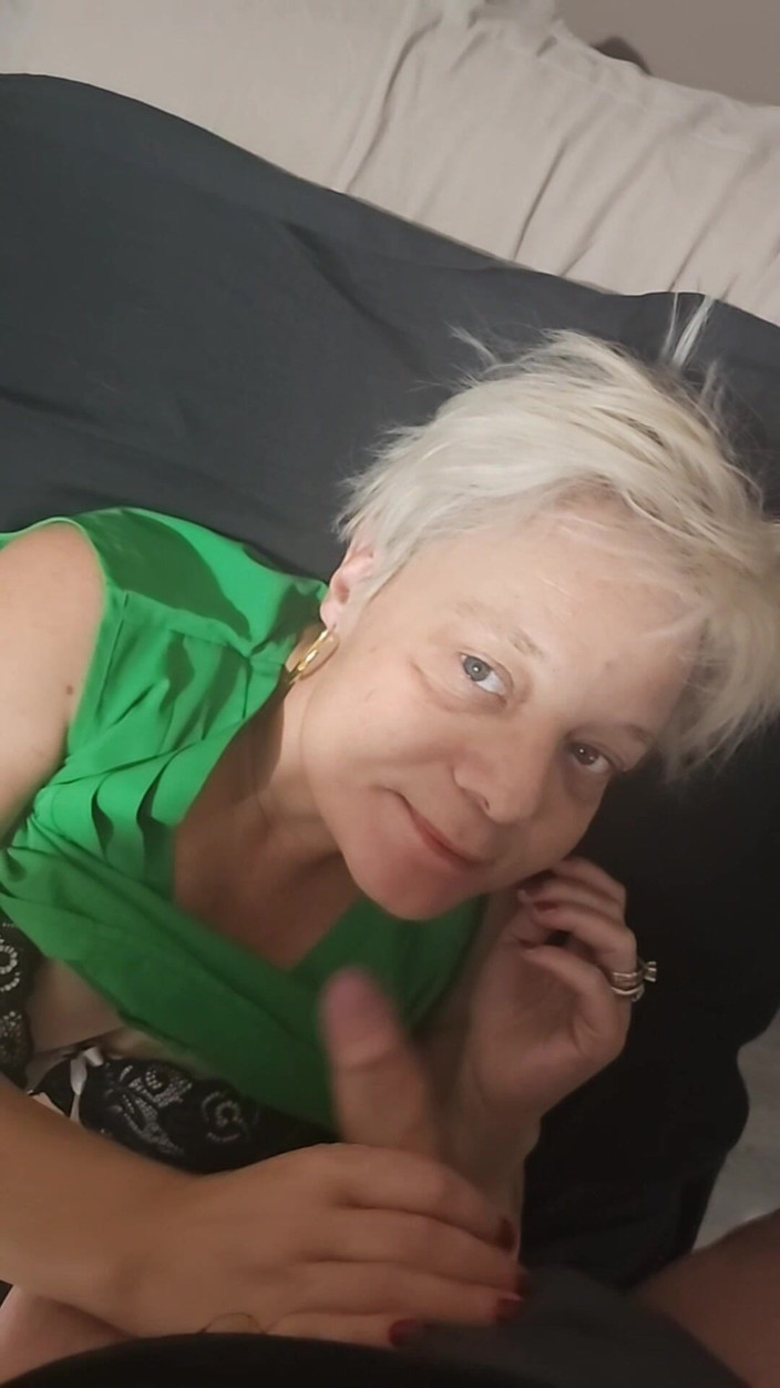 Sofy13: Um Bom Sexo De Quatro Com Uma Boa Dose De...