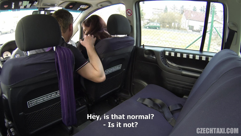 Czech Taxi: La studentessa squirta cinque volte